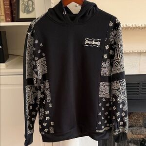 Dogg Supply by Snoop Dogg Black & Cream Bandana Paisley Print Hoodie Medium